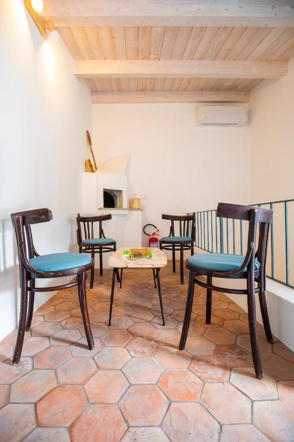 Suitetti Camere&Relax Сан Никола Арчела Екстериор снимка
